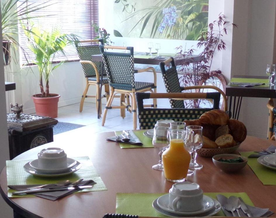 Hotel Le Vent Des Globes Les Sables-dʼOlonne Zewnętrze zdjęcie